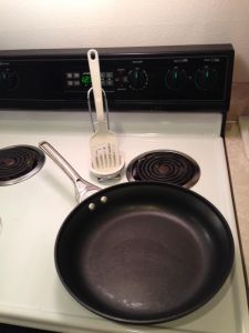 12inch skillet and spatula